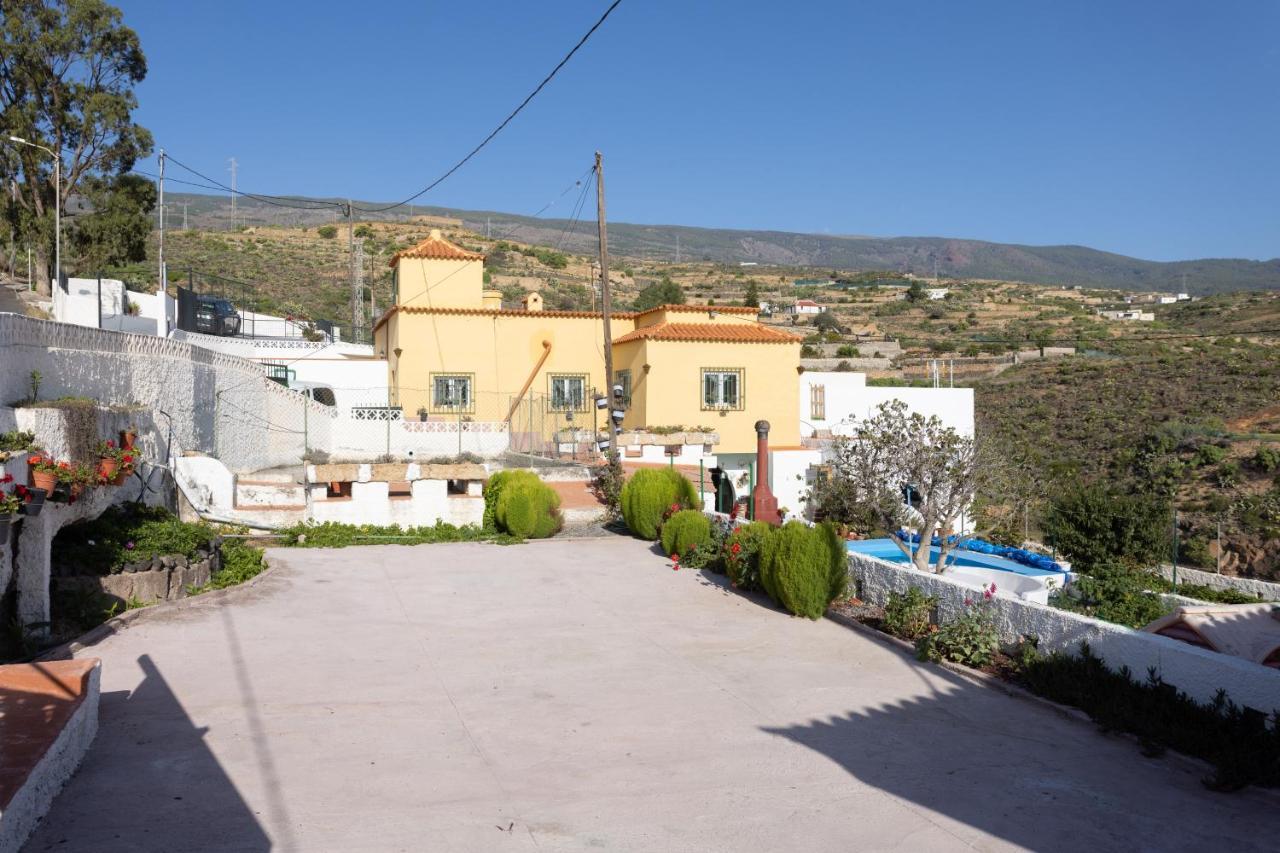 Mountain, Seaviews, And Pool Relax By Sunkeyrents * Fasnia